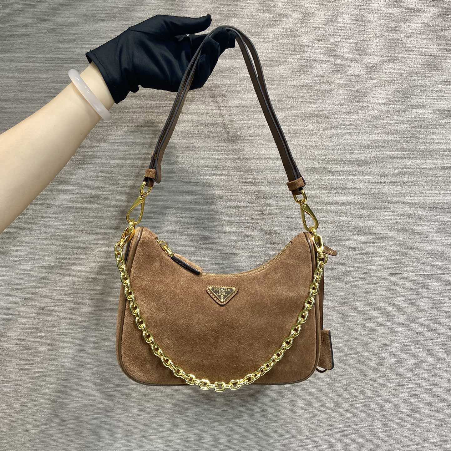 Pra*a top handle bags